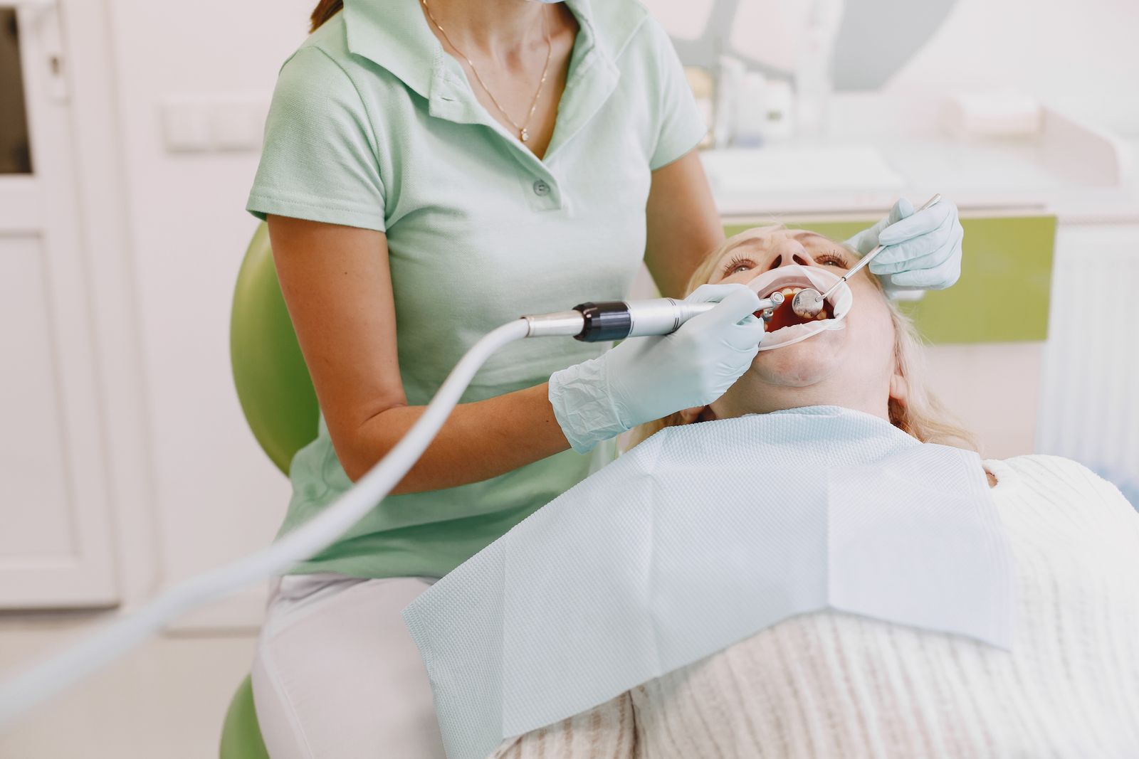 Détartrage-Surfaçage Radiculaire — Wilson Dental